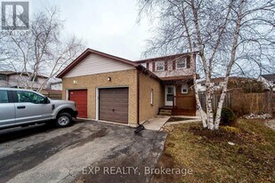 1447 Fleming Ct in Oshawa, ON - Building Photo