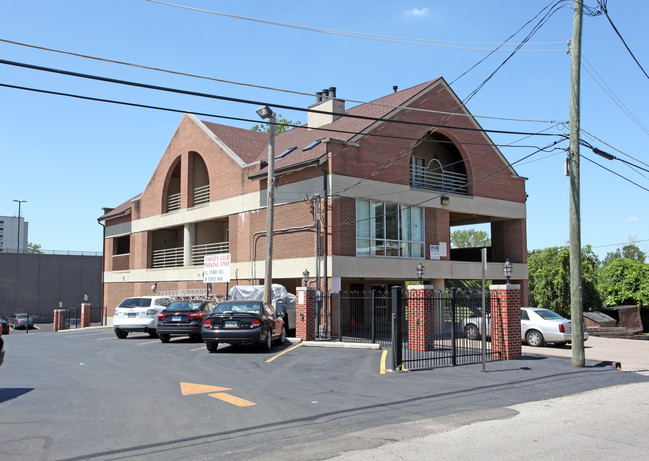 263-277 W Norwich Ave in Columbus, OH - Foto de edificio - Building Photo