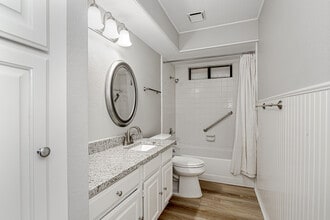 6103 Twinhill Dr in Arlington, TX - Building Photo - Building Photo