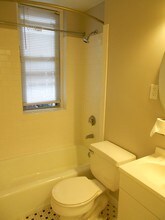 52 Burbank St-Unit -5 in Boston, MA - Building Photo - Building Photo
