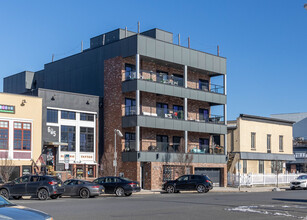 603 Lake Ave in Asbury Park, NJ - Foto de edificio - Building Photo