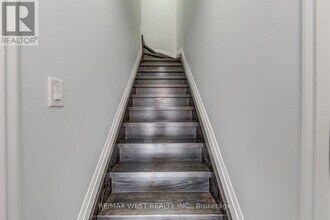 1190 Ossington Ave in Toronto, ON - Building Photo - Building Photo