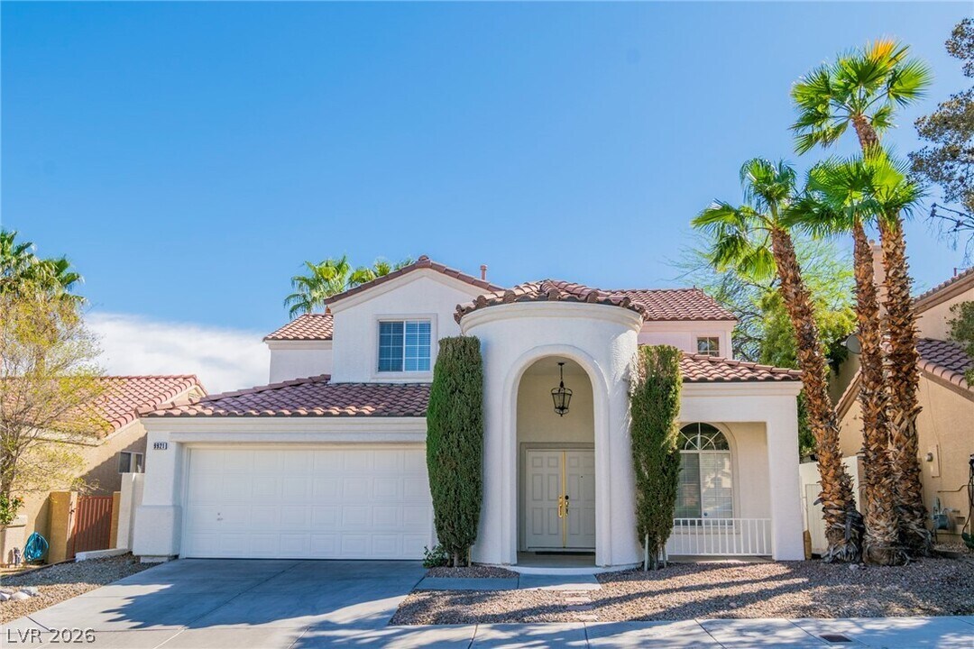 9921 Garamound Ave in Las Vegas, NV - Building Photo