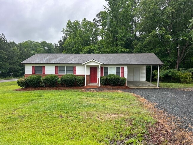 property at 516 Crescent Heights Dr