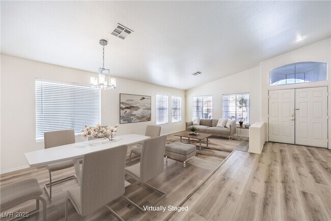 1851 Vista Pointe Ave in Henderson, NV - Building Photo - Building Photo