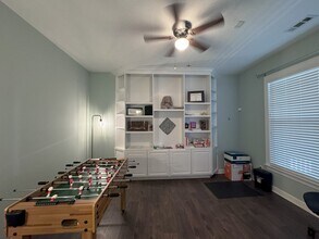 17817 Overland Forest Dr in Cornelius, NC - Building Photo - Building Photo