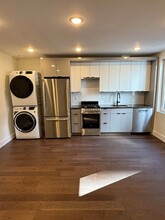 195 Bay St, Unit 5 in Jersey City, NJ - Building Photo - Building Photo