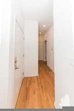 1022 N Damen Ave in Chicago, IL - Building Photo - Building Photo