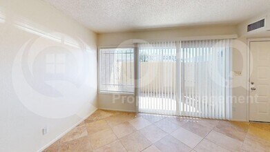 2664 N 43rd Ave in Phoenix, AZ - Building Photo - Building Photo