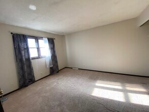 3555 W 30th St in Davenport, IA - Building Photo - Building Photo