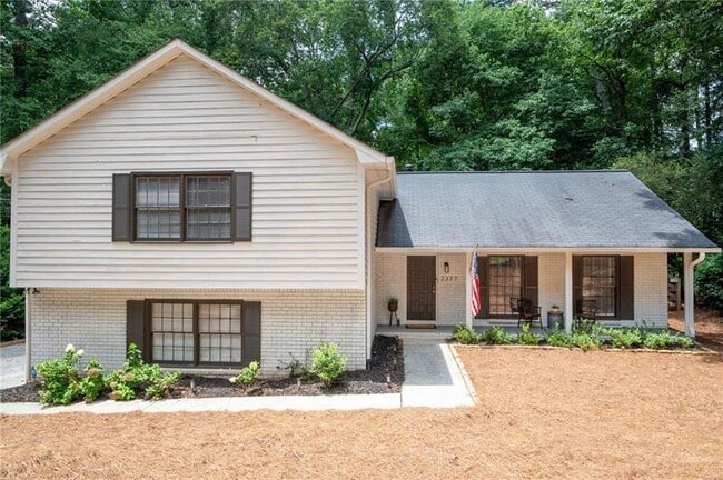 2377 Emory Ln NE in Marietta, GA - Building Photo - Building Photo