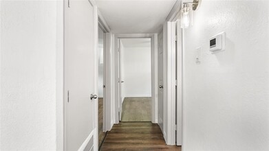 2819 Berry St in Houston, TX - Building Photo - Building Photo