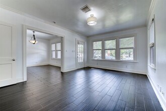 2027 Huldy St in Houston, TX - Building Photo - Building Photo