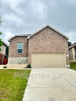 8033 San Mirienda in Boerne, TX - Building Photo