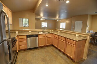 2136 N Euclid Ave in Tucson, AZ - Building Photo - Building Photo