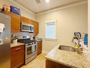 54 Loomis St in Bedford, MA - Building Photo - Building Photo