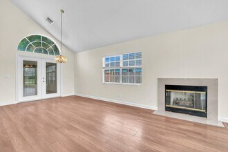 6467 Foster St in Jupiter, FL - Building Photo - Building Photo