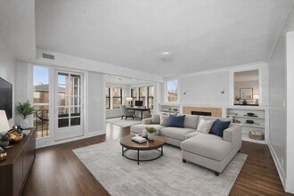 6541 S Woodlawn Ave in Chicago, IL - Foto de edificio - Building Photo