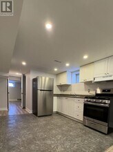 74 Cavehill Crescent in Toronto, ON - Building Photo - Building Photo