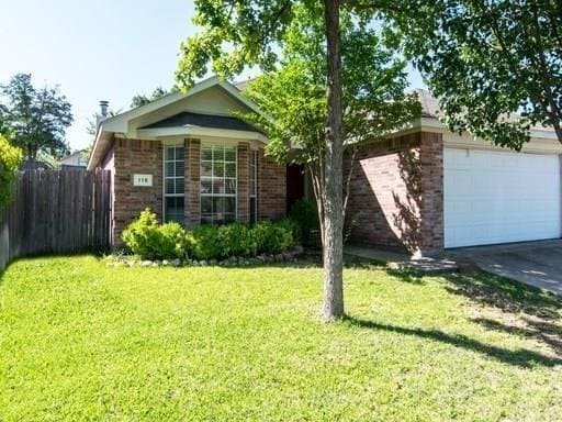 118 Drake Ln in Garland, TX - Building Photo