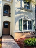 4256 NE 9th St in Homestead, FL - Building Photo