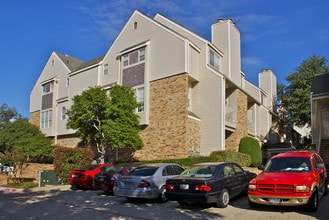 The Parkway Quarter in Dallas, TX - Foto de edificio - Building Photo