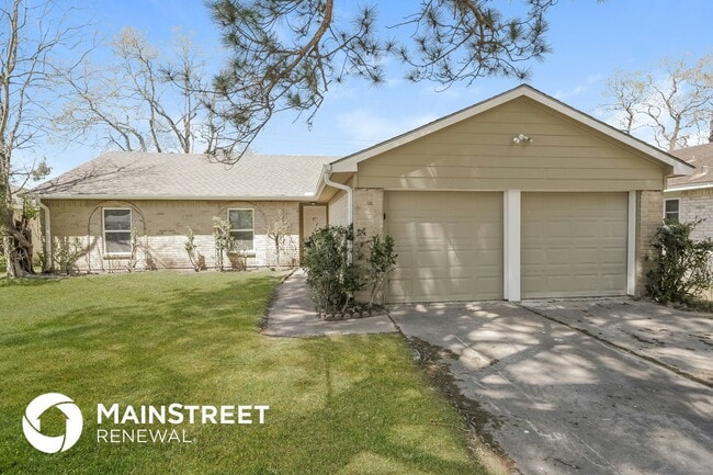 property at 1214 Twining Oaks Ln