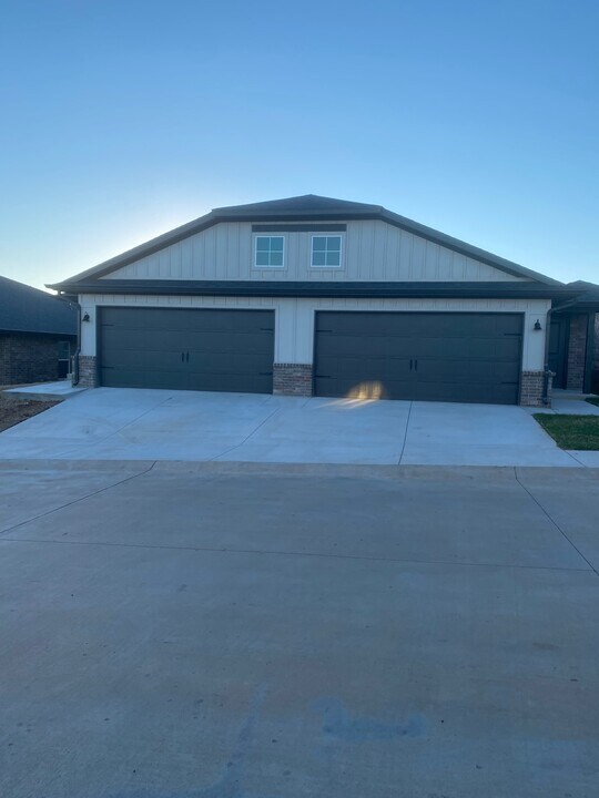 11311 Breckenridge Dr in Oklahoma City, OK - Building Photo