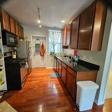 1750 W Rascher Ave in Chicago, IL - Building Photo - Building Photo