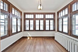 616 Circle Ave in Forest Park, IL - Building Photo - Building Photo