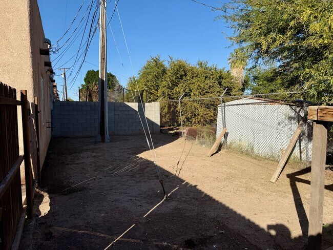 985 S 37th Ave-Unit -Unit A in Yuma, AZ - Building Photo - Building Photo