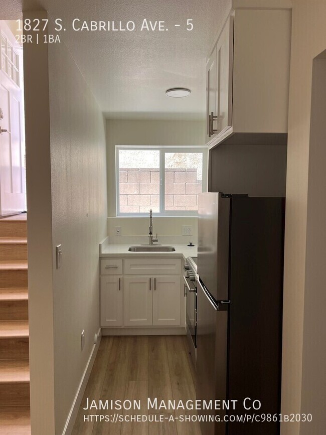 1827 S Cabrillo Ave in Los Angeles, CA - Building Photo - Building Photo