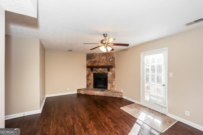 284 Independence Dr in Jonesboro, GA - Building Photo - Building Photo