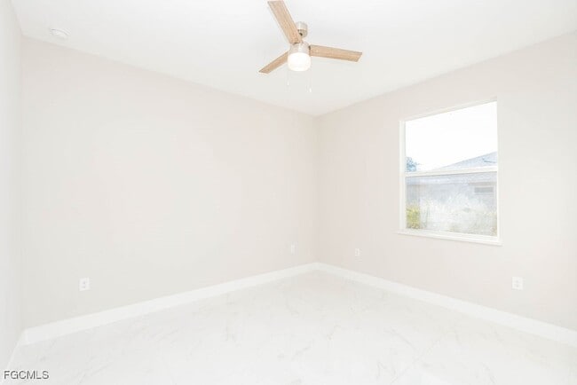 property at 4419 22nd St SW