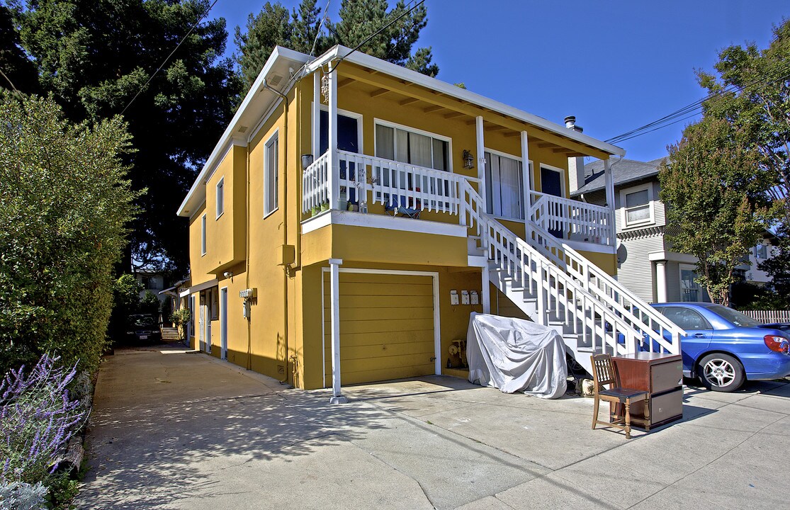 117 Campbell St in Santa Cruz, CA - Building Photo