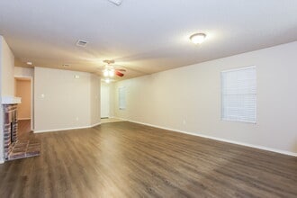 5351 Driftway Dr in Fort Worth, TX - Building Photo - Building Photo