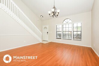 1932 Tindaro Dr in Apopka, FL - Foto de edificio - Building Photo