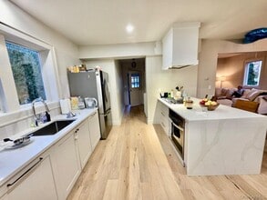 18 Webster Ave in Harrison, NY - Building Photo - Building Photo