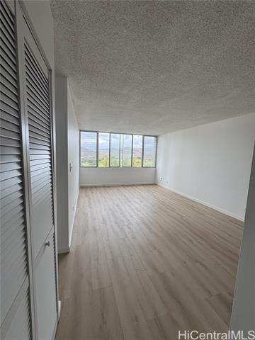 5210 Likini St in Honolulu, HI - Building Photo