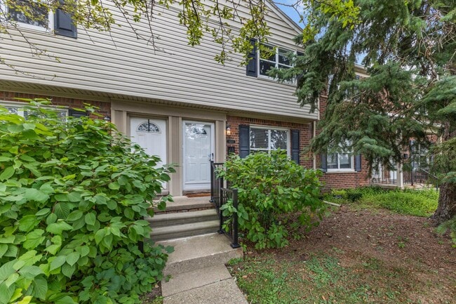 property at 3222 Coolidge Hwy