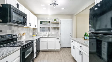 815 Woodleigh Dr in McKinney, TX - Foto de edificio - Building Photo