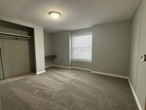 913 Elm St in Mandan, ND - Building Photo - Building Photo