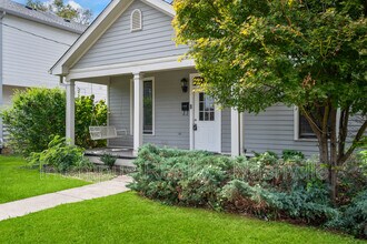 1519 10th Ave N in Nashville, TN - Building Photo - Building Photo