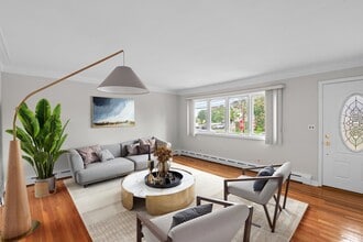 341 Westervelt Pl in Lodi, NJ - Building Photo - Building Photo