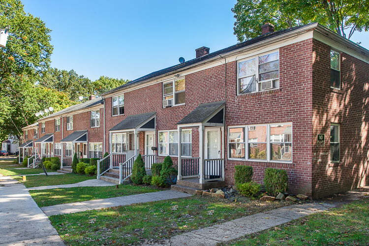 Colby Court Apartments in New Haven, CT - Building Photo