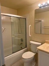 13350 Carriage Rd in Poway, CA - Building Photo - Building Photo