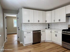 15 Roosevelt Dr in Brick, NJ - Building Photo - Building Photo