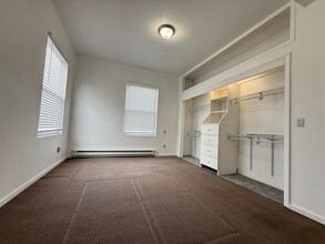 904 South St in Peekskill, NY - Building Photo - Building Photo