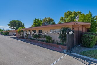 1401 N Willow Ave in Rialto, CA - Building Photo - Building Photo