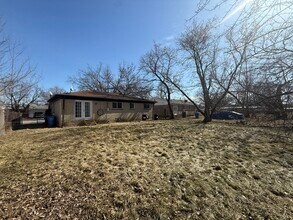 4052 Burton St in Inkster, MI - Building Photo - Building Photo